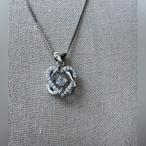 925 Silver Double Heart "dancing" Pendant Necklace